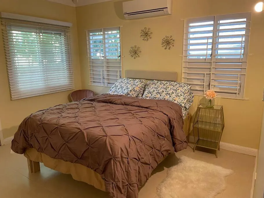 J'S N Stay Villa Gated Community Ocho Rios